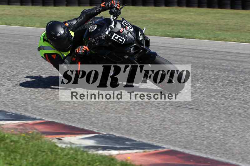 /43 08.08.2025 Discover the Bike ADR/Race 3 rot/69